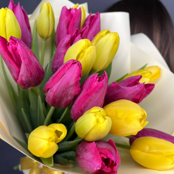 Букет из 21 тюльпана фото 3