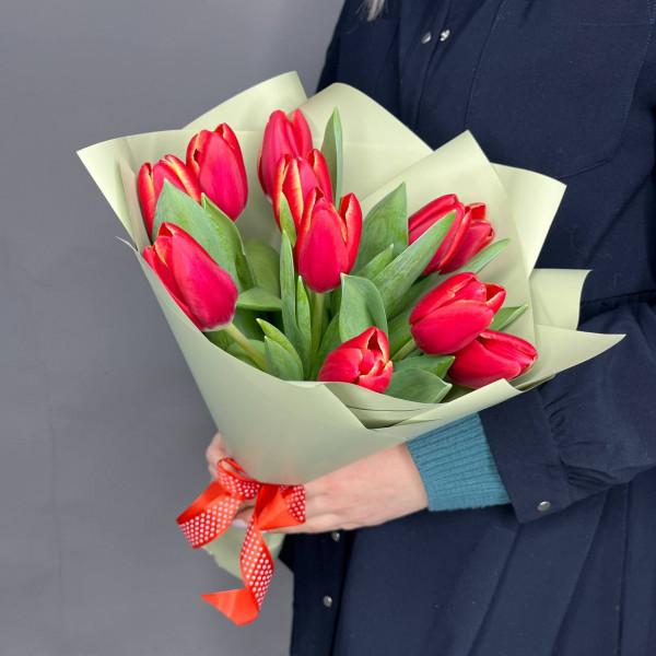 Букет из 11 тюльпанов фото 1