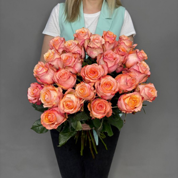 Букет из 25 оранжевых роз фото 1