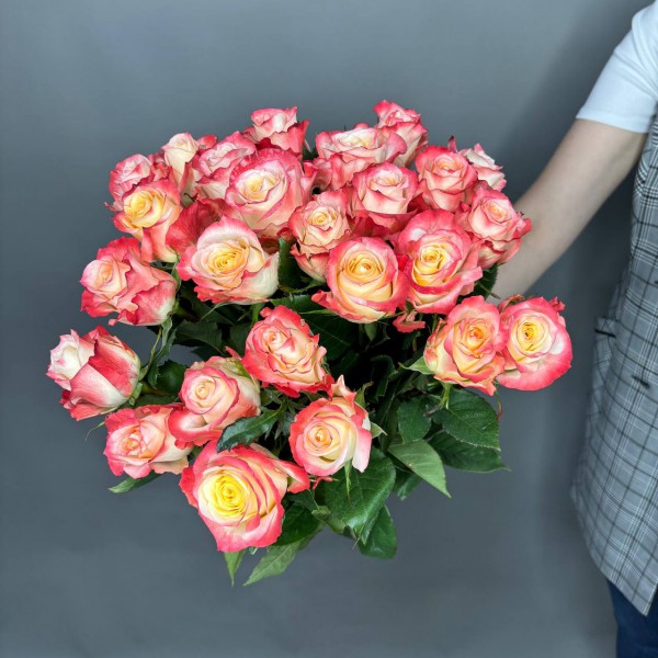 Букет из 25 нежно-розовой розы фото 3