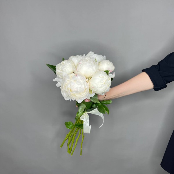 Букет из 7 пионов фото 3