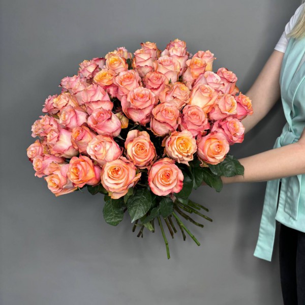 Букет из 51 оранжевой розы фото 3