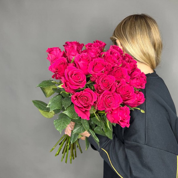 25 розовых роз фото 2