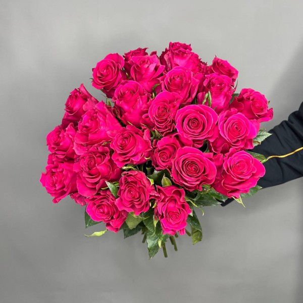 25 розовых роз фото 3