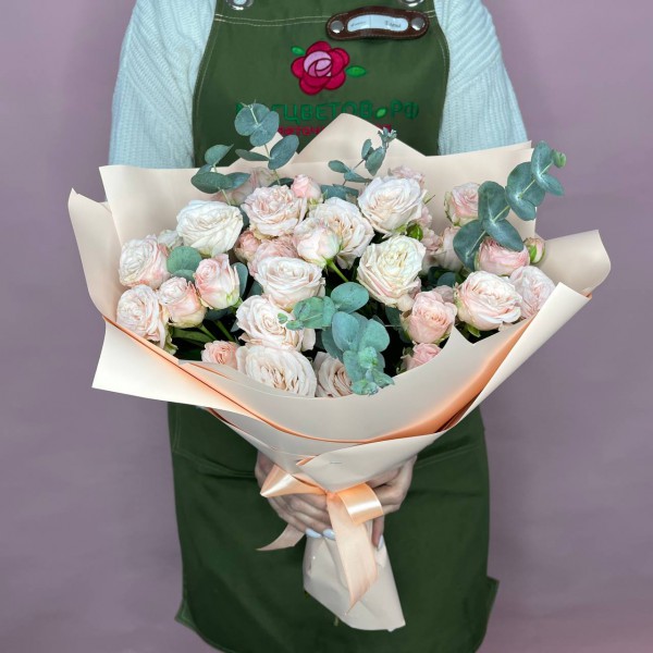 Букет из кустовой розы фото 1