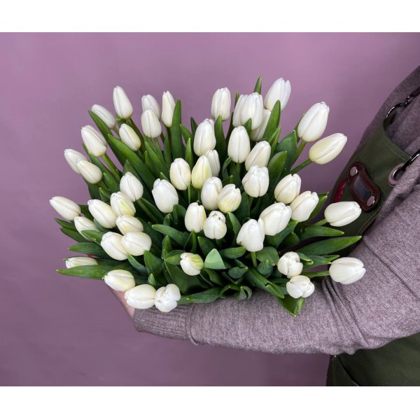 Букет из 51 белого тюльпана фото 3